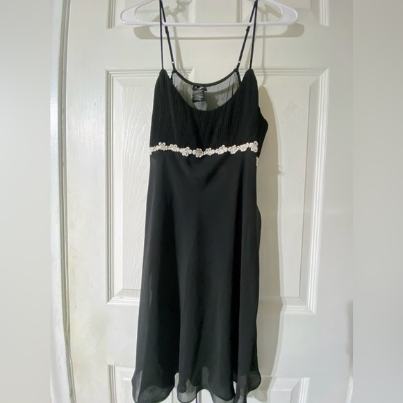 SECRET TREASURES black and white night gown Size XL♦️ - Picture 1 of 7